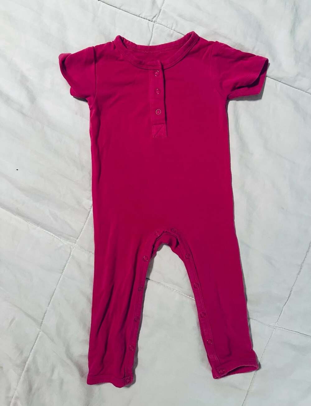 Kyte Baby Bamboo Rayon Short Sleeve Henley Snap Romper in Dragonfruit, 3-6  M
